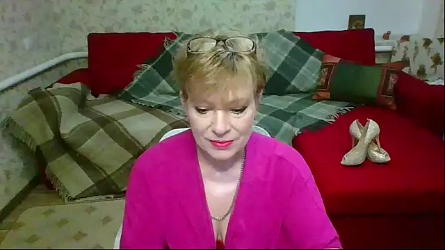 Snapshot of SamantaxFocs chatting on June 2026 03:40:01 AM SamantaxFocs online show from June 2026 03:40:01 AM