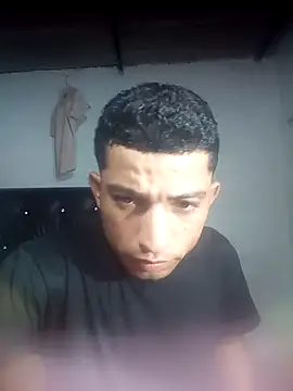 soymartinez2004 online show from May 2026 04:51:01 PM