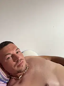 ModelJJ online show from May 2026 08:26:01 PM