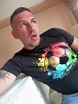 ModelJJ online show from June 2026 09:42:01 AM