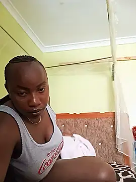 AshantiLuxx online show from June 2026 06:25:01 AM