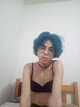 Snapshot of RobinTheBirdy chatting on August 2026 07:22:02 PM RobinTheBirdy online show from August 2026 07:22:02 PM