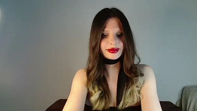 Jessicaxq online show from May 2026 11:43:02 PM