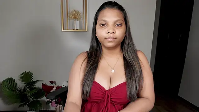 hotruhi26 online show from May 2026 08:20:02 PM