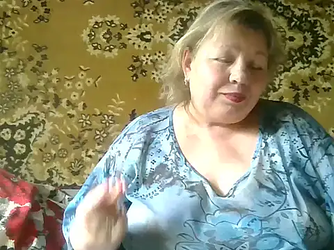 Snapshot of LediMelissa chatting on May 2026 02:44:02 PM LediMelissa online show from May 2026 02:44:02 PM