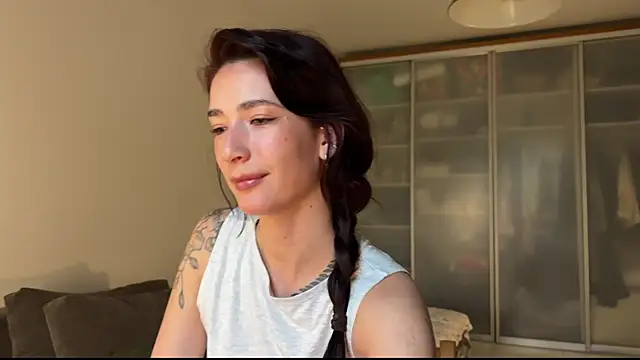 Snapshot of mulaniha chatting on July 2026 05:18:02 AM mulaniha online show from July 2026 05:18:02 AM