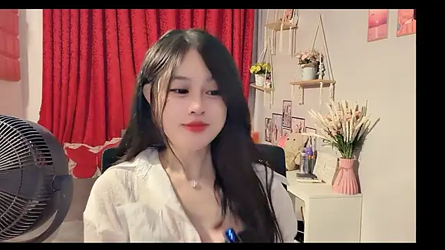 Bee-Cherry online show from July 2026 06:47:01 AM