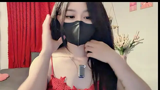 Bee-Cherry online show from July 2026 07:28:02 PM