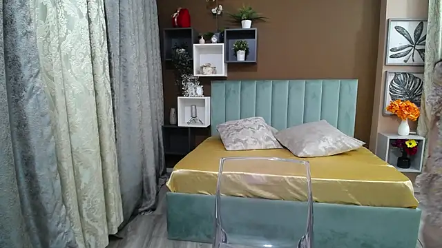 ValerieSmithsx online show from May 2026 05:57:01 AM