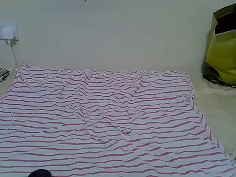 Twerliee online show from June 2026 06:51:01 PM