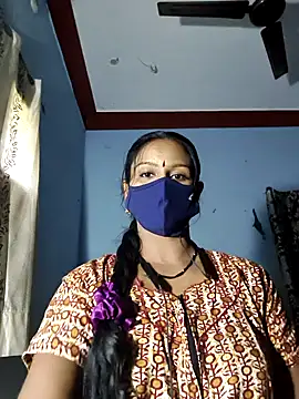 Snapshot of madhushree143 chatting on May 2026 04:43:02 AM madhushree143 online show from May 2026 04:43:02 AM