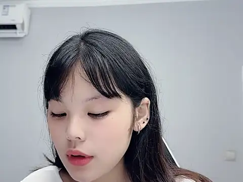 Mia8888 online show from May 2026 02:20:02 AM