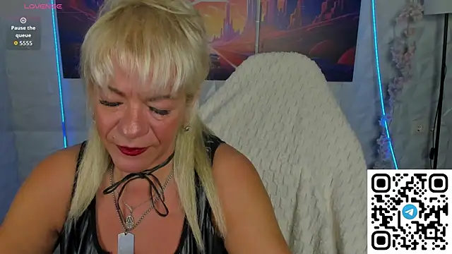 Snapshot of Anna_Coolidge chatting on July 2026 09:32:02 AM Anna Coolidge online show from July 2026 09:32:02 AM