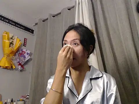 Super Hot BunnyXX online show from June 2026 02:37:02 PM