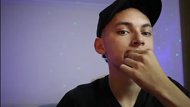 Snapshot of archi_love chatting on February 2026 05:14:02 AM archi love online show from February 2026 05:14:02 AM