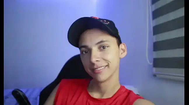 Snapshot of archi_love chatting on March 2025 07:03:01 AM archi love online show from March 2025 07:03:01 AM