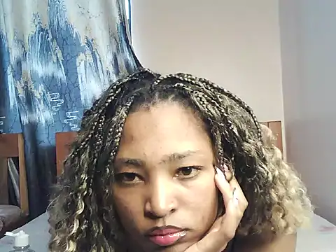 Snapshot of AlexaLoverxo chatting on May 2026 10:14:02 AM AlexaLoverxo online show from May 2026 10:14:02 AM
