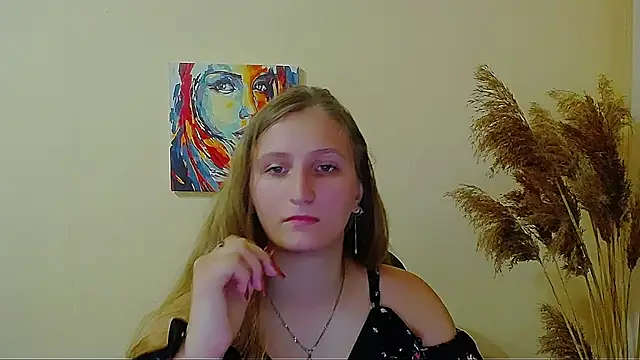 Jenny smille  online show from June 2026 06:47:02 AM