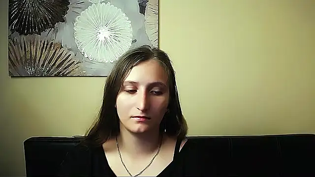 Jenny smille  online show from June 2026 05:45:01 AM