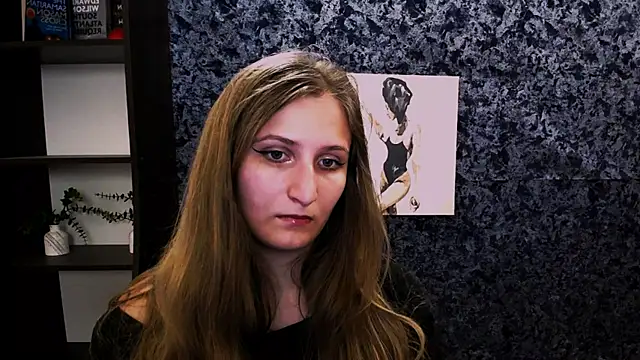 Jenny smille  online show from May 2026 08:32:02 AM