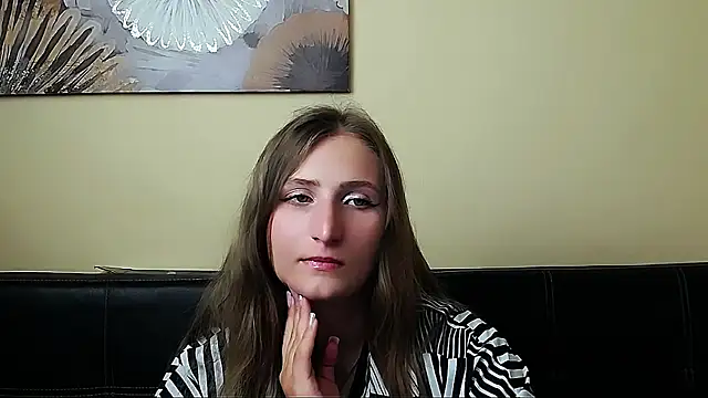 Jenny smille  online show from July 2026 05:41:01 AM