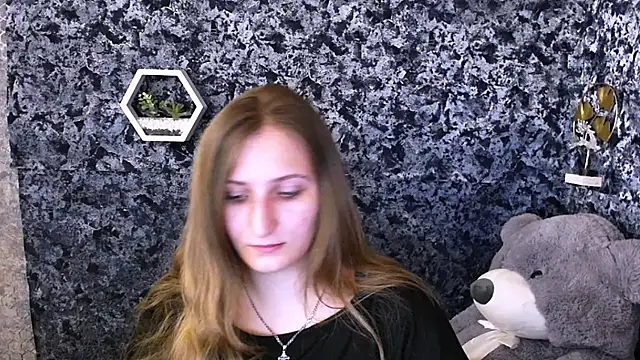 Jenny smille  online show from May 2026 08:31:01 AM