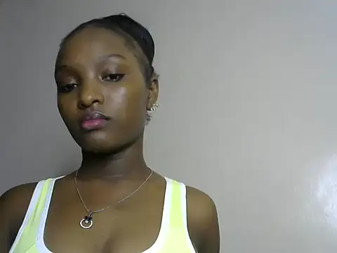 Snapshot of Sexy_strawberina chatting on June 2026 09:59:01 AM Sexy strawberina online show from June 2026 09:59:01 AM