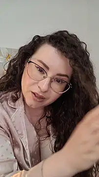 Snapshot of Elissa_Floyd__ chatting on June 2026 09:25:02 AM Elissa Floyd online show from June 2026 09:25:02 AM