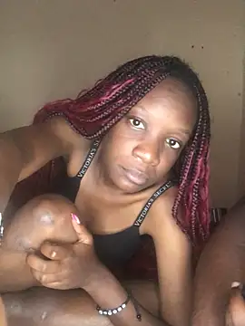 Snapshot of AfricanLovee chatting on May 2026 12:33:01 PM AfricanLovee online show from May 2026 12:33:01 PM