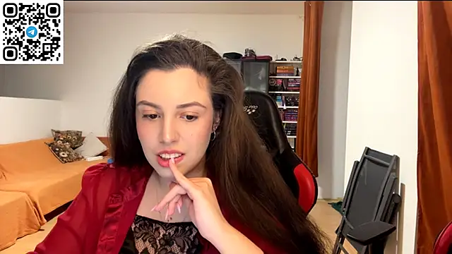 SweetFenomen67 online show from June 2026 07:08:01 PM