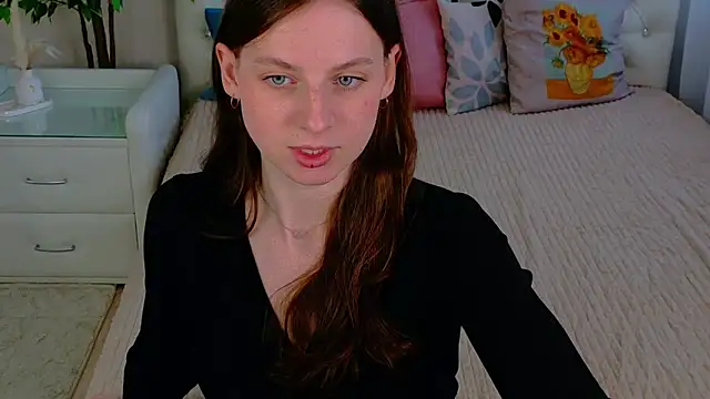 Dolce moments  online show from June 2026 05:29:02 AM