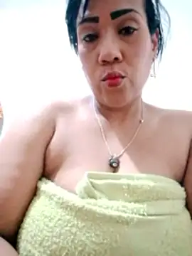 Snapshot of OliviaWilliamm chatting on June 2026 03:29:02 PM OliviaWilliamm online show from June 2026 03:29:02 PM