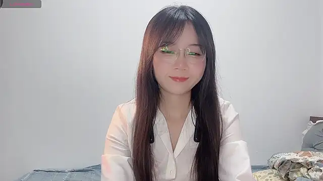 Snapshot of 77-Vicky chatting on June 2026 01:22:01 AM 77-Vicky online show from June 2026 01:22:01 AM