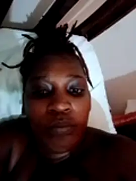 Queeny12 online show from July 2026 07:31:01 AM