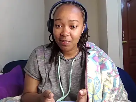 Snapshot of atara_seren chatting on June 2026 07:36:02 PM atara seren online show from June 2026 07:36:02 PM