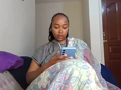 Snapshot of atara_seren chatting on June 2026 11:25:02 PM atara seren online show from June 2026 11:25:02 PM