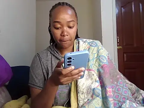 Snapshot of atara_seren chatting on June 2026 09:08:02 AM atara seren online show from June 2026 09:08:02 AM