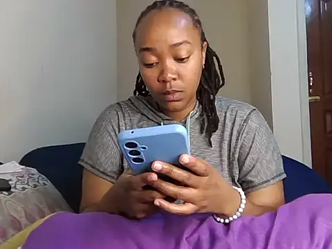 Snapshot of atara_seren chatting on June 2026 09:14:01 AM atara seren online show from June 2026 09:14:01 AM