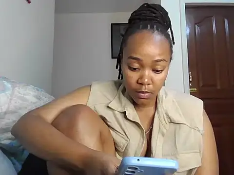 Snapshot of atara_seren chatting on July 2026 09:59:01 PM atara seren online show from July 2026 09:59:01 PM