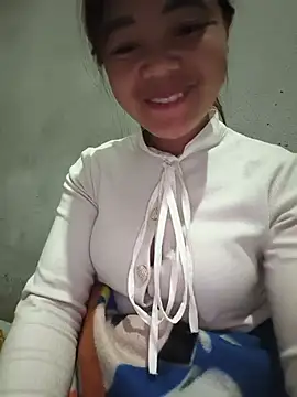 Snapshot of Emma-sin chatting on June 2026 03:08:02 AM Emma-sin online show from June 2026 03:08:02 AM