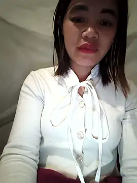 Snapshot of Emma-sin chatting on June 2026 01:16:02 AM Emma-sin online show from June 2026 01:16:02 AM