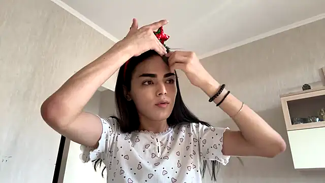 MarlyJess online show from June 2026 03:50:01 PM
