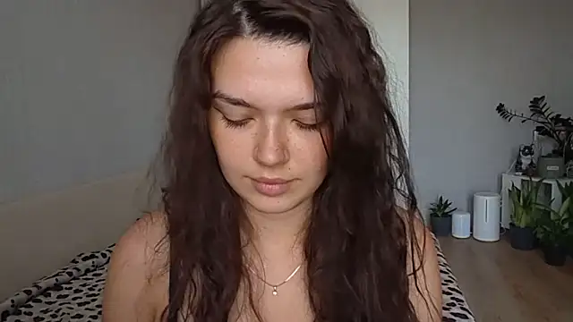 Snapshot of Vicki_queen chatting on June 2026 10:15:01 AM Vicki queen online show from June 2026 10:15:01 AM