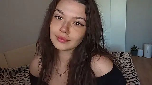 Snapshot of Vicki_queen chatting on June 2026 05:14:01 AM Vicki queen online show from June 2026 05:14:01 AM