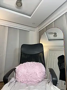 nicollett online show from May 2026 11:48:02 PM