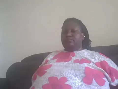 Snapshot of fat_ebonyqueen chatting on May 2026 06:22:01 AM fat ebonyqueen online show from May 2026 06:22:01 AM