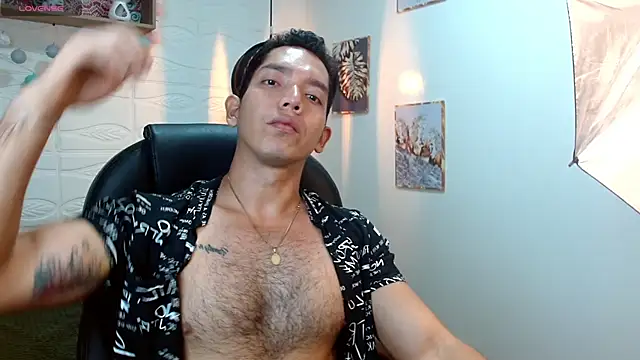Snapshot of paul_cros chatting on May 2026 11:19:01 AM paul cros online show from May 2026 11:19:01 AM