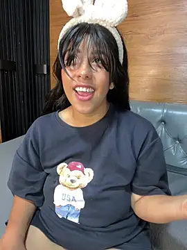 Alexia Lerner online show from July 2026 08:09:02 PM