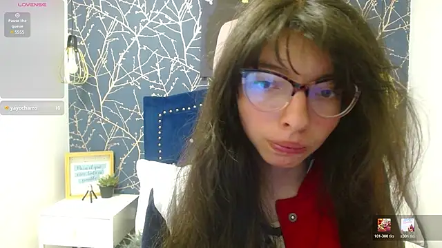 Snapshot of Allyshon_ chatting on June 2026 08:58:01 PM Allyshon online show from June 2026 08:58:01 PM