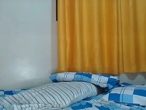 pretty taurus online show from May 2026 06:40:01 PM